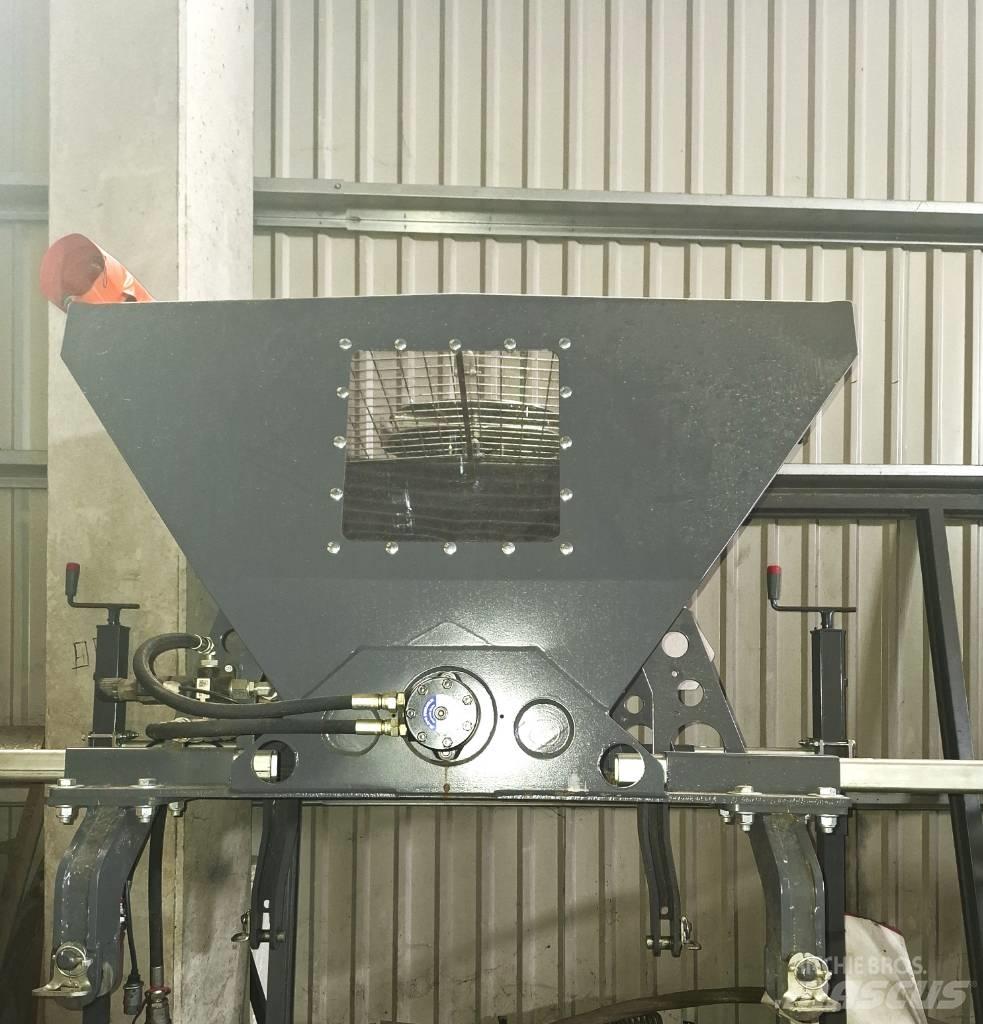  Serco Vilho 700LS Taajamatraktorien varusteet
