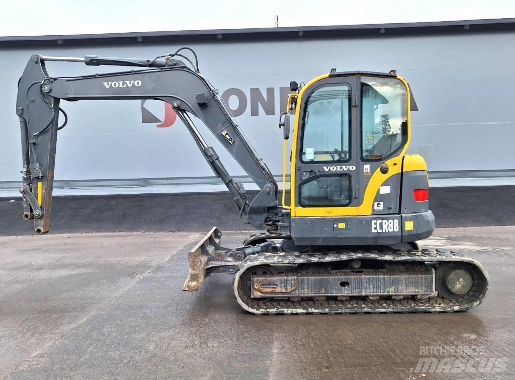 Volvo ECR88 Midikaivukoneet 7t - 12t