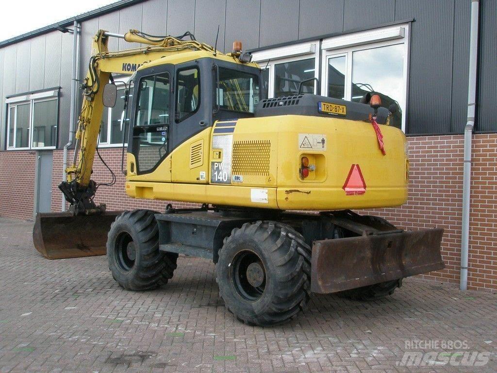 Komatsu PW140-7 Pyöräkaivukoneet
