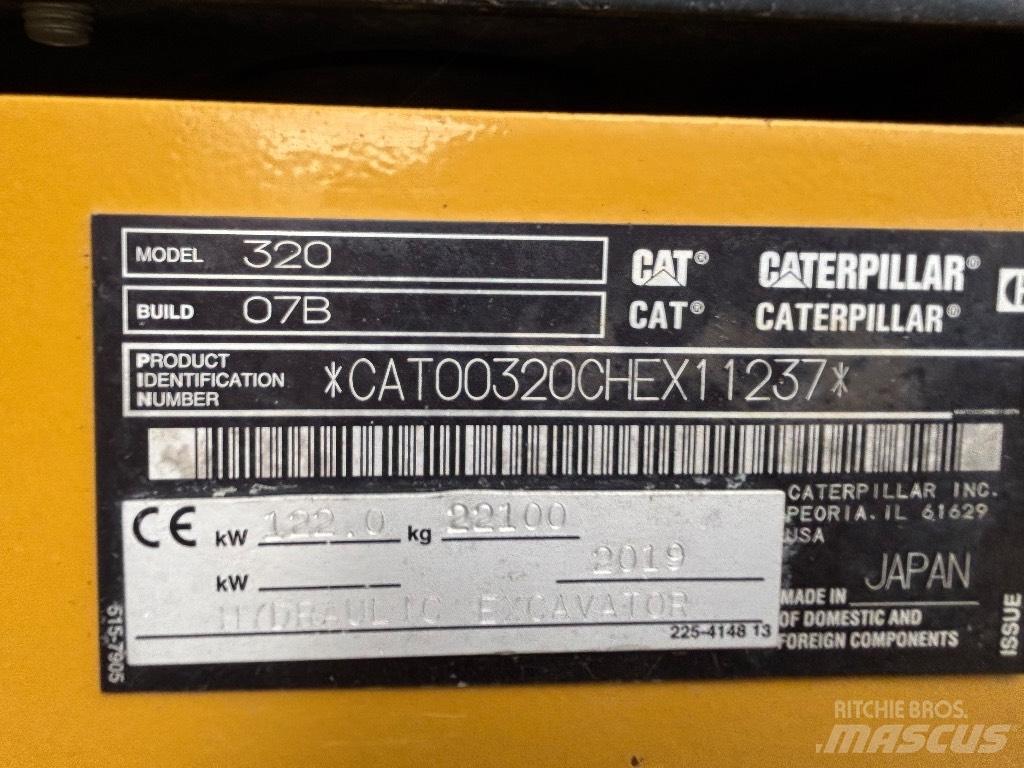 CAT 320 Telakaivukoneet