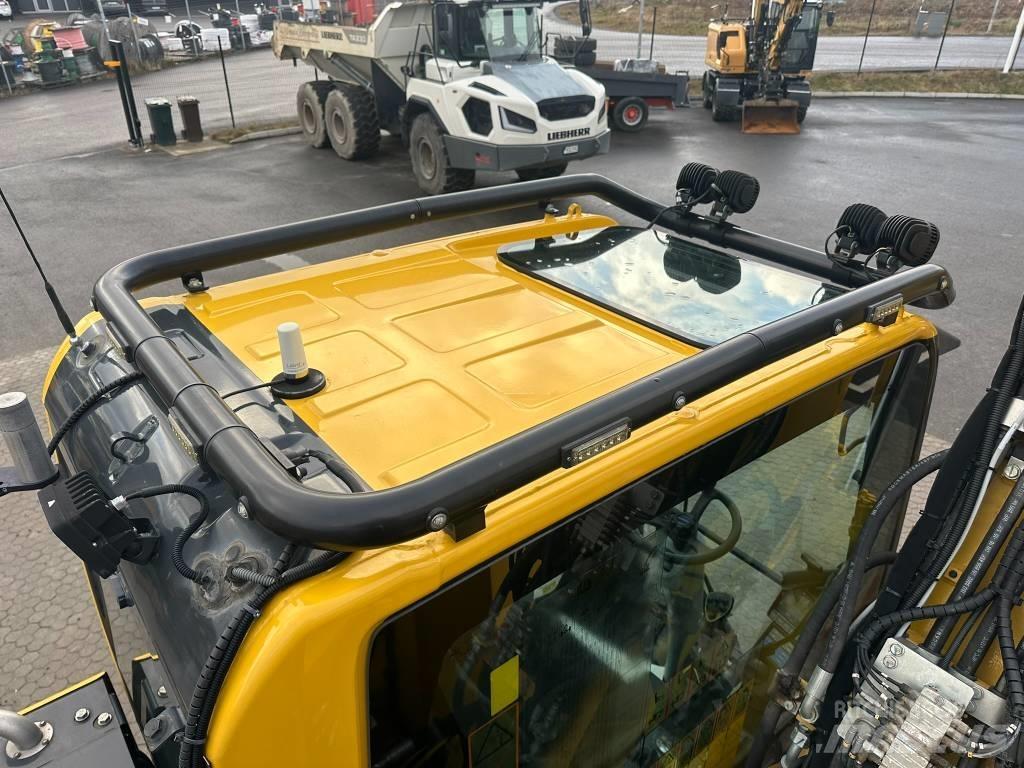 Komatsu PW 148-11 Pyöräkaivukoneet