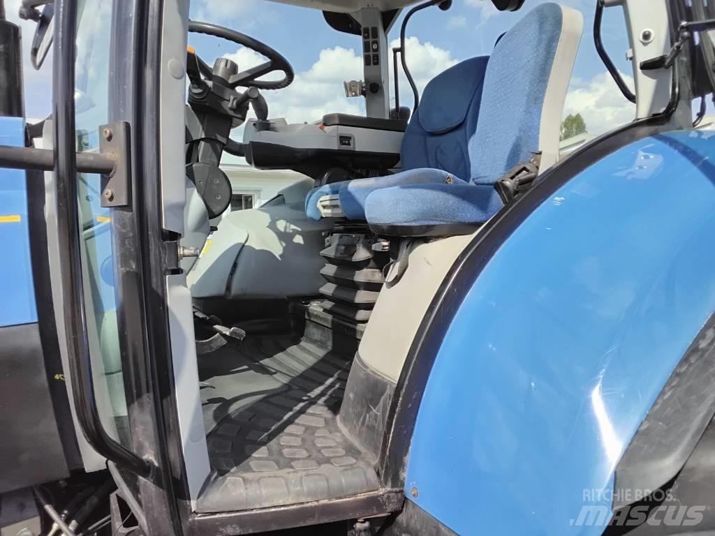 New Holland T6090 Traktorit