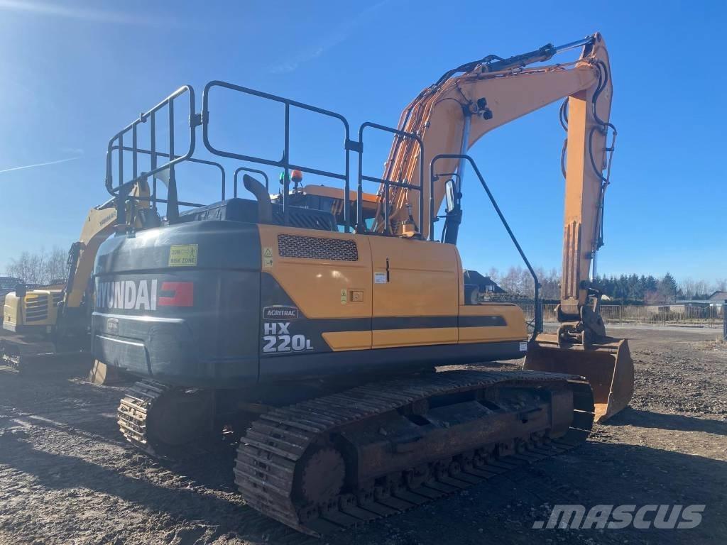 Hyundai HX220L Telakaivukoneet