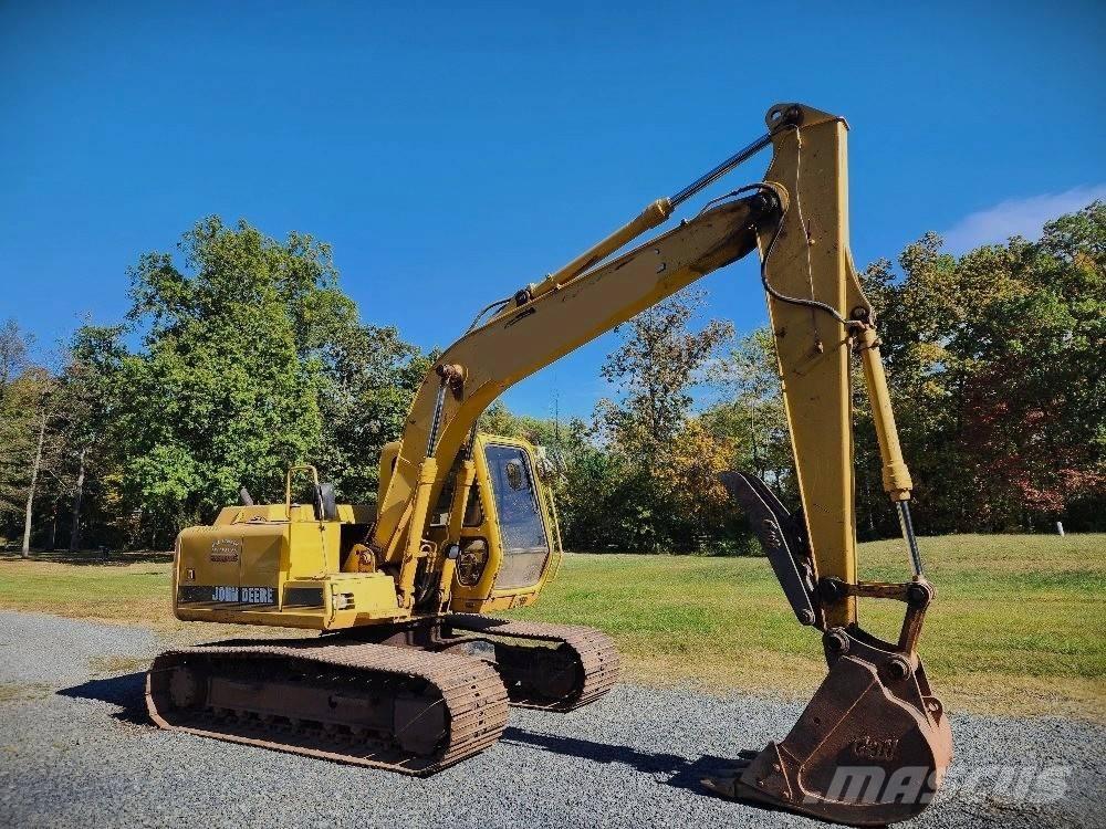 John Deere 490 Telakaivukoneet