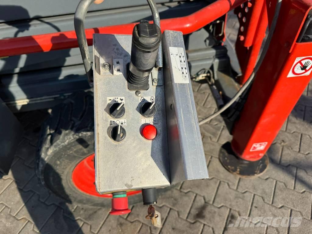 SkyJack 9250RT Saksilavat