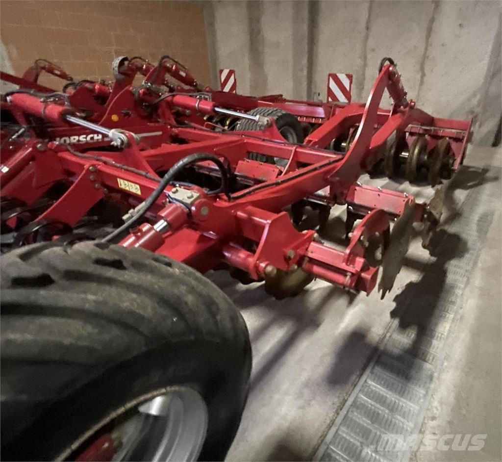 Horsch Joker 6RT Kiekkomultaimet ja lautasäkeet