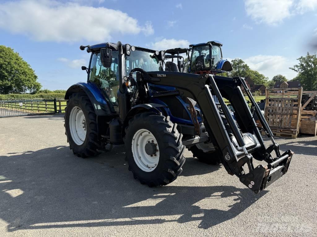 Valtra N 134 Active Traktorit