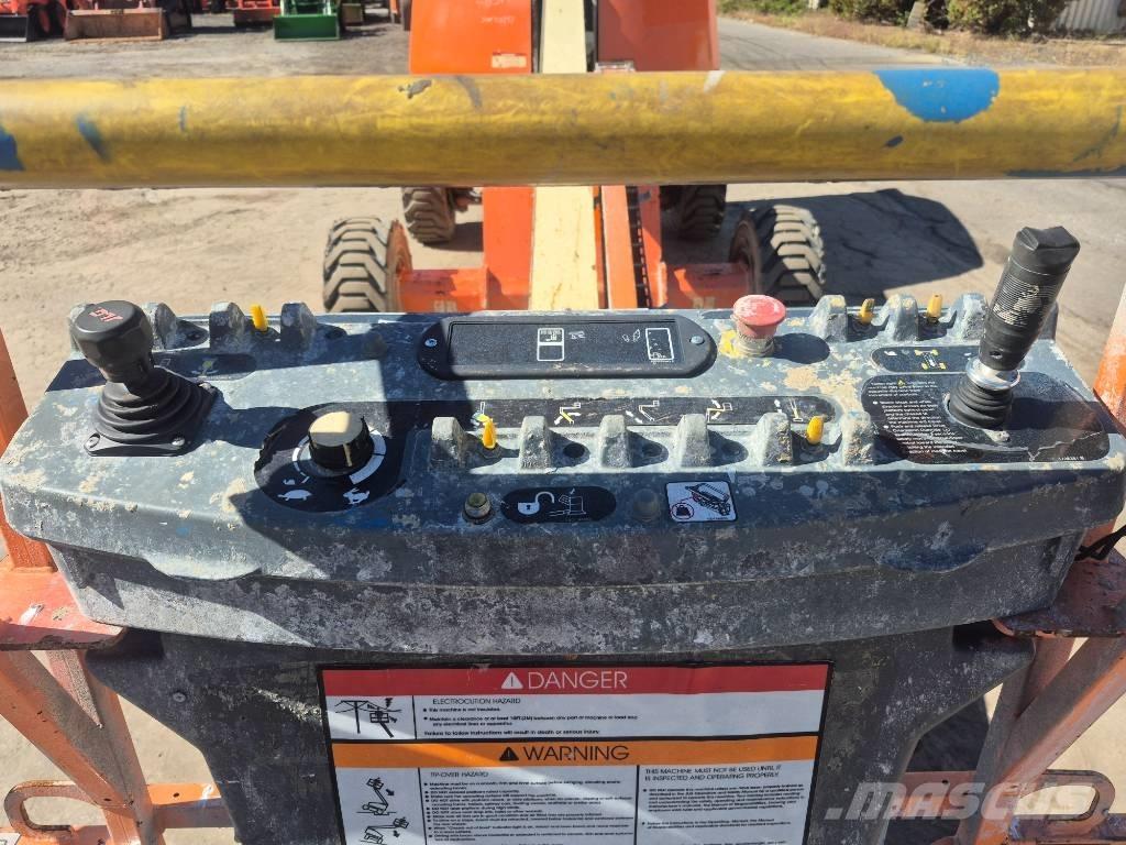JLG 400 S Teleskooppipuominostimet