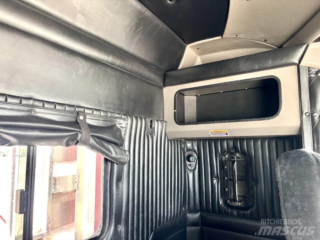 Kenworth T 800 Vetopöytäautot