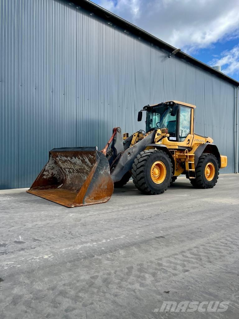 Volvo L90F Pyöräkuormaajat