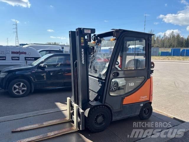 Doosan G 18 S-5 Nestekaasutrukit