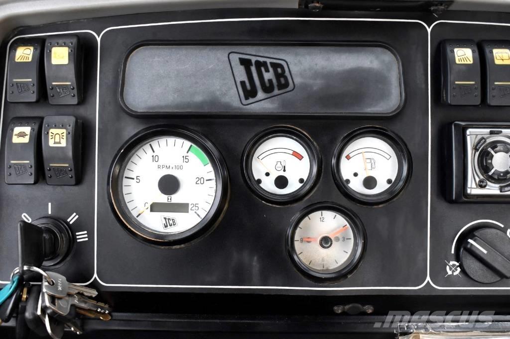 JCB 3 CX Kaivurikuormaajat