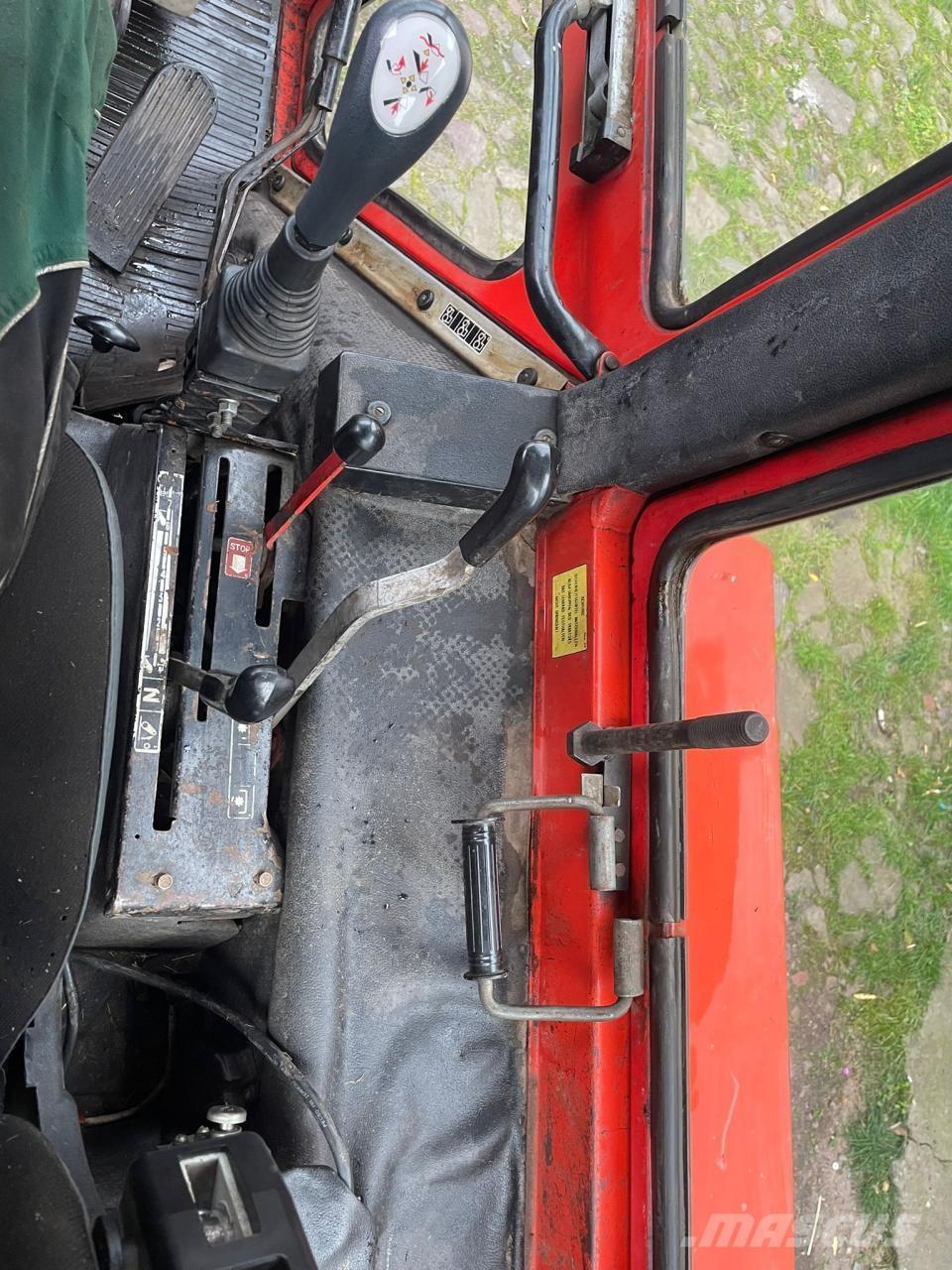 Belarus MTS 82 Traktorit