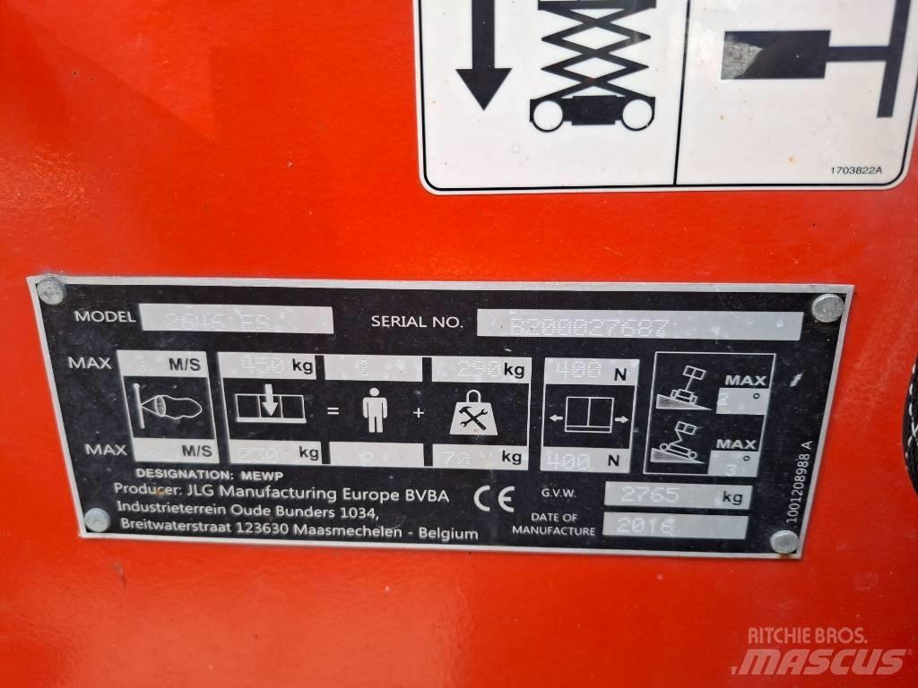 JLG 2646 ES Saksilavat