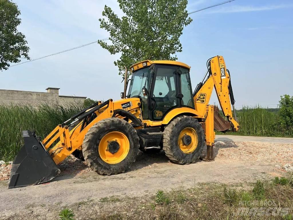 JCB 4 CX Kaivurikuormaajat
