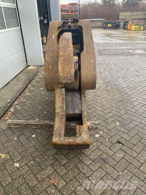 Genesis GXP 400R Asfaltti- ja betonileikkurit