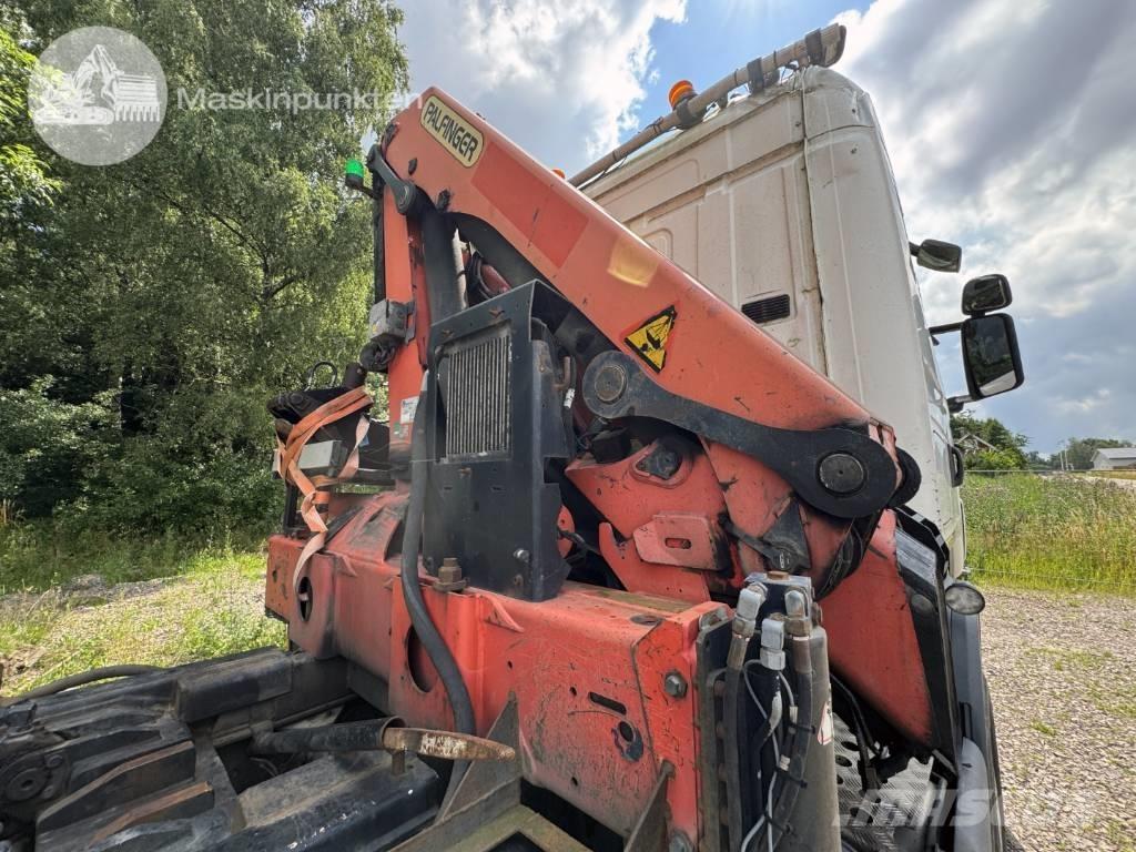 Scania R 420 LB Nosturiautot