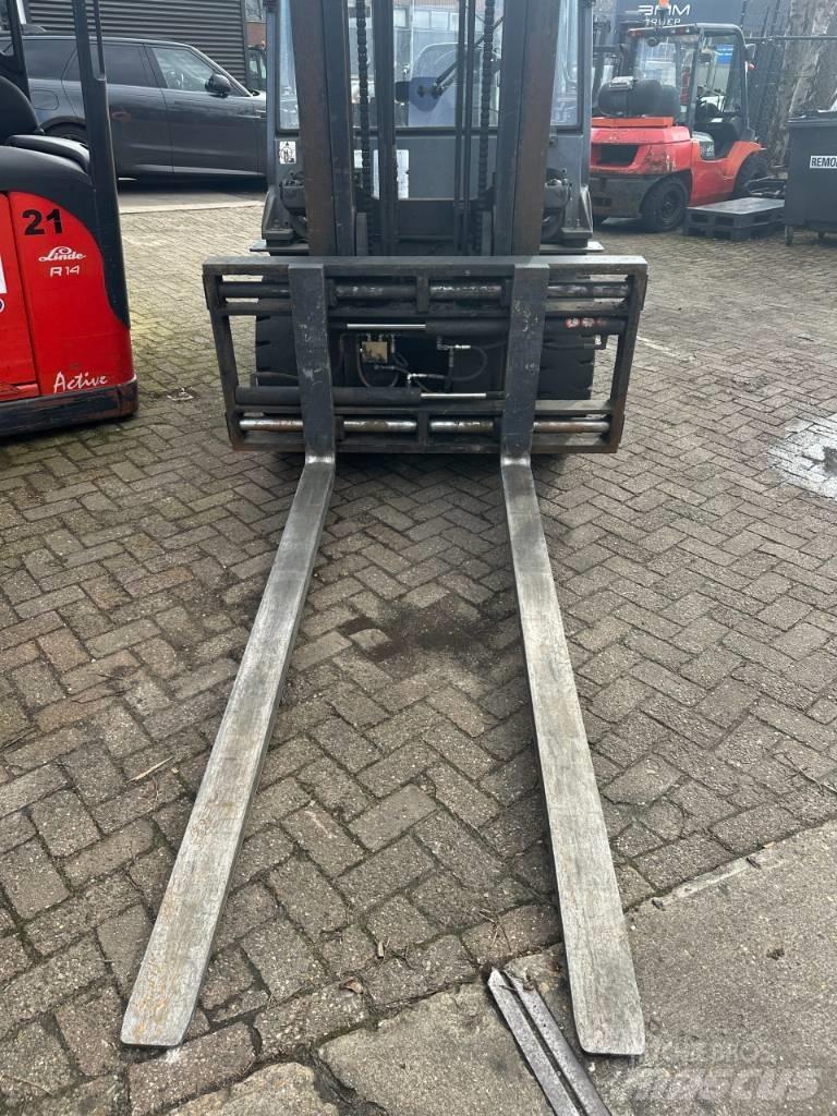 TCM FD 50 T2 Dieseltrukit