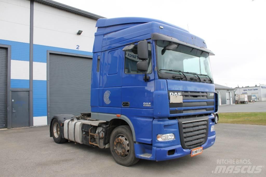 DAF XF105.410 Vetopöytäautot