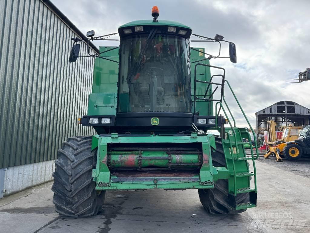 John Deere 1550 WTS Leikkuupuimurit
