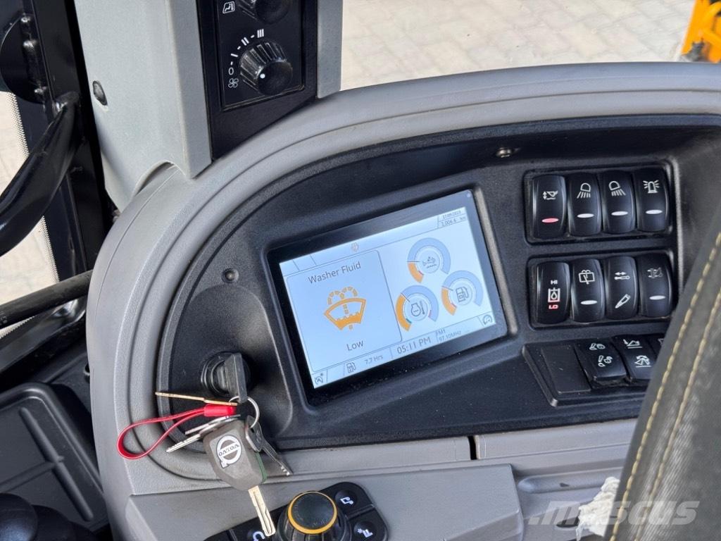 JCB 3CX Kaivurikuormaajat