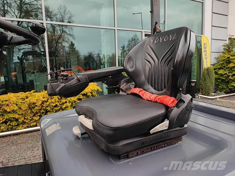 Toyota 8FBMT25 Sähkötrukit