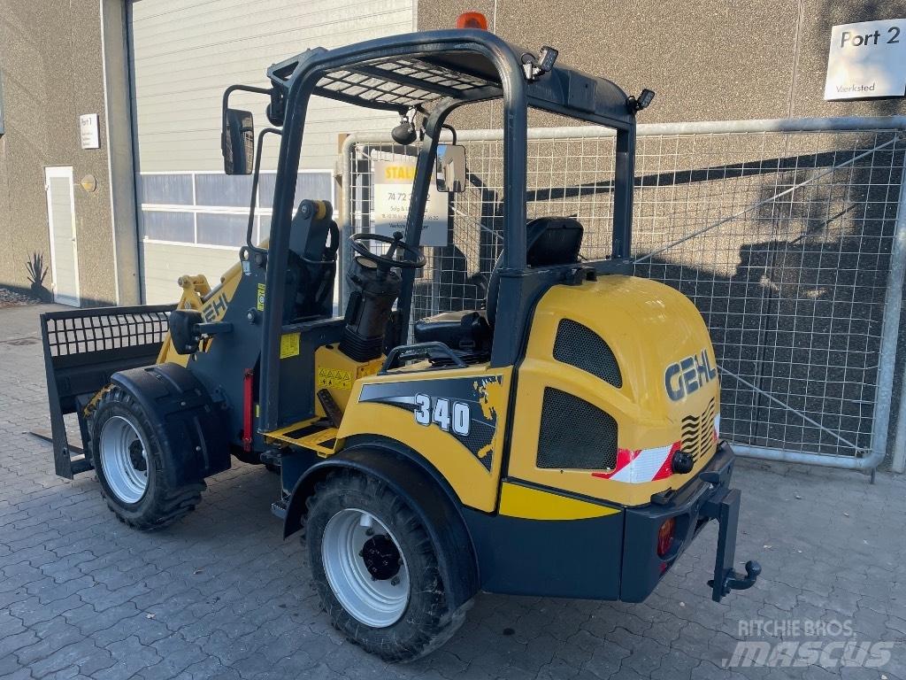 Gehl AL340 Pienkuormaajat