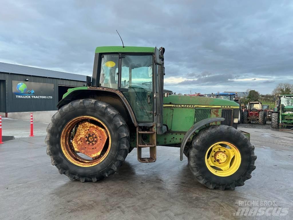 John Deere 6600 Traktorit