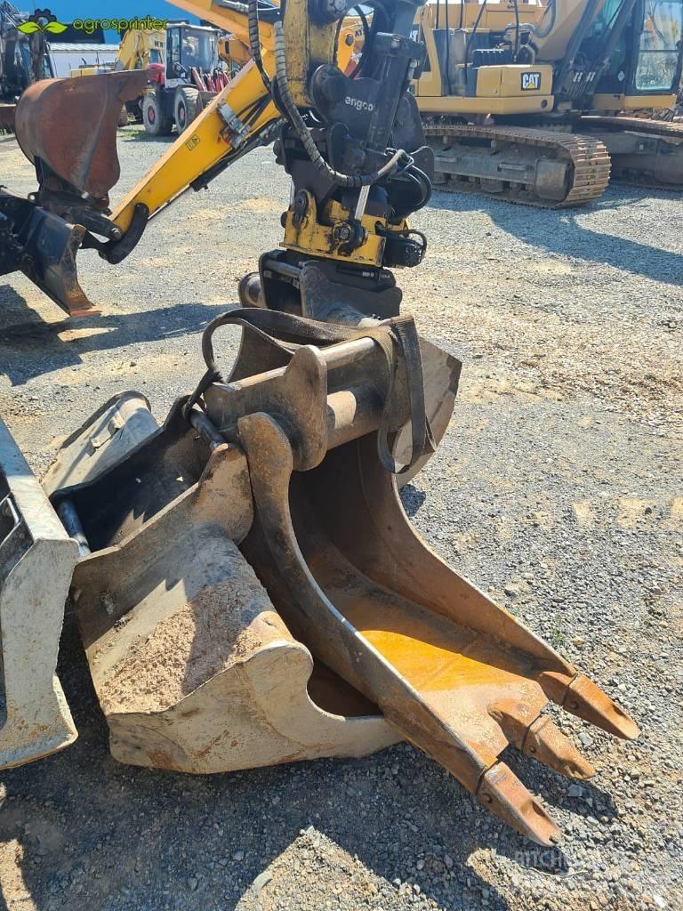 Wacker Neuson EW 100 Pyöräkaivukoneet