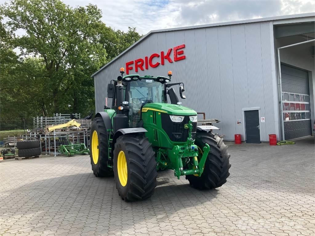 John Deere 6M250 Traktorit