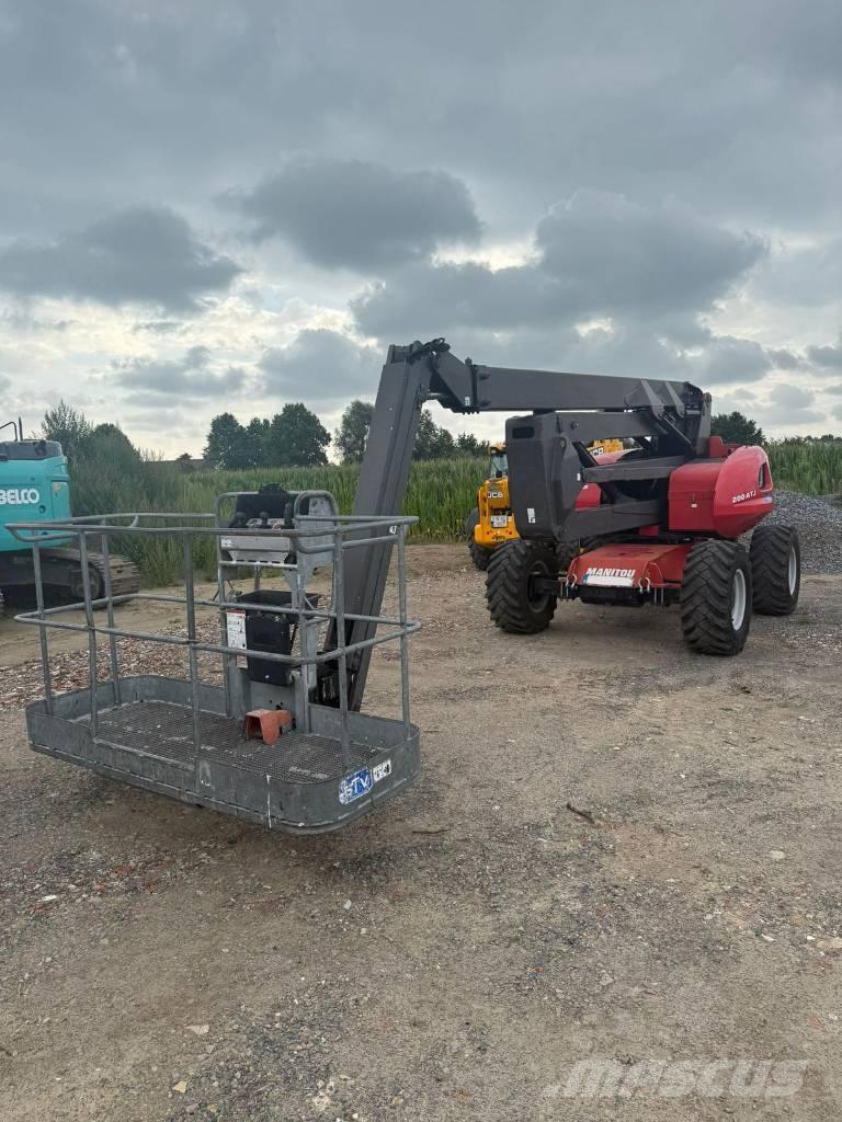 Manitou ATJ 200 Kuukulkijat