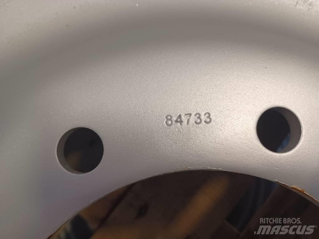 GKN 20x28 vanteet Renkaat ja vanteet