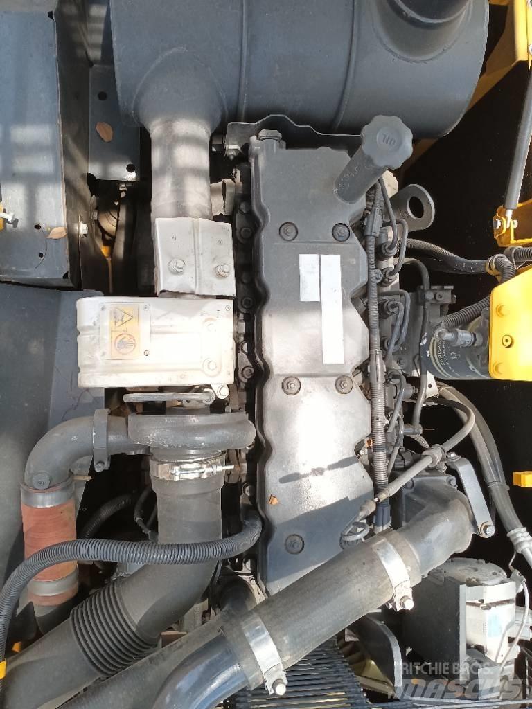 Komatsu PC 200 Telakaivukoneet