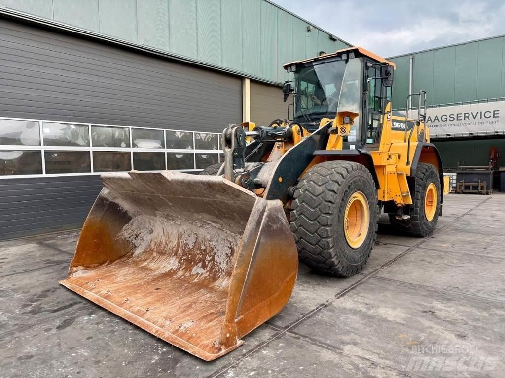 Hyundai HL960A Pyöräkuormaajat