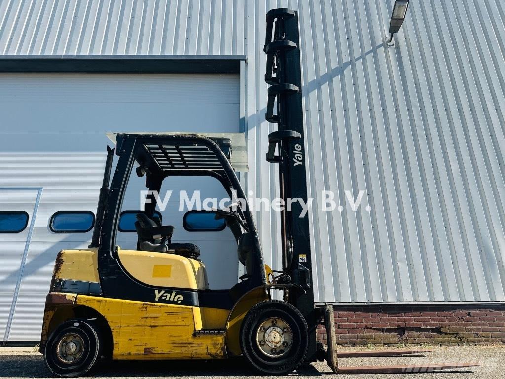 Yale GDP 25 VX Dieseltrukit