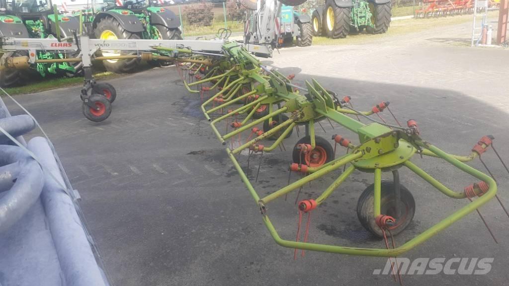 CLAAS VOLTO 1300 T Pöyhimet ja haravat