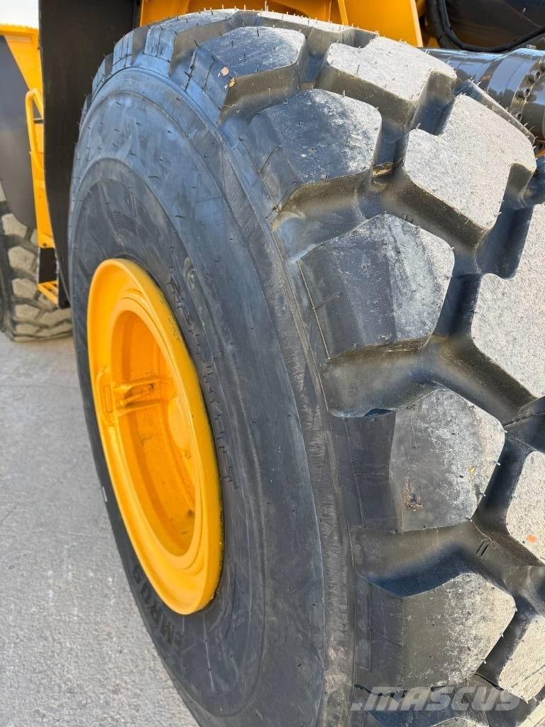 Volvo L 120 F Pienkuormaajat