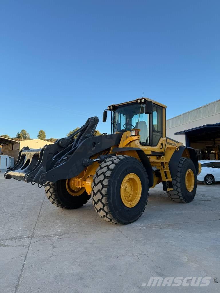 Volvo L 120 F Pienkuormaajat