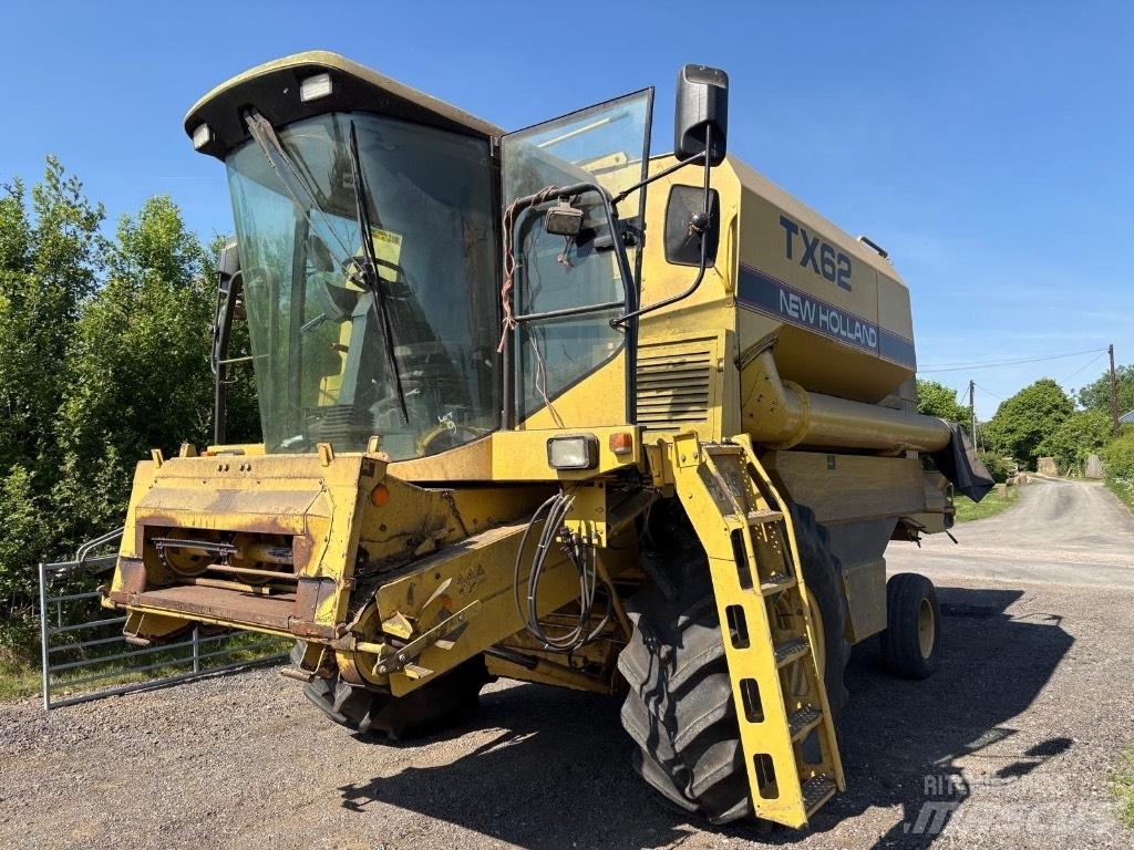New Holland TX 62 Leikkuupuimurit