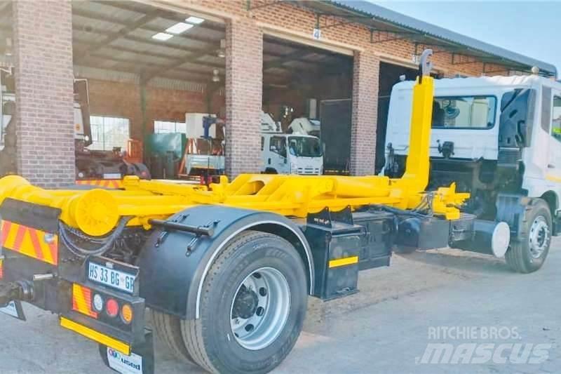 UD PKE 250 Muut kuorma-autot