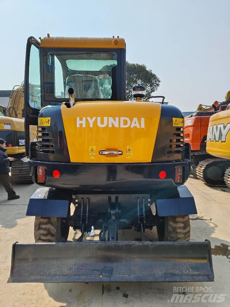Hyundai Robex 60 W Pyöräkaivukoneet