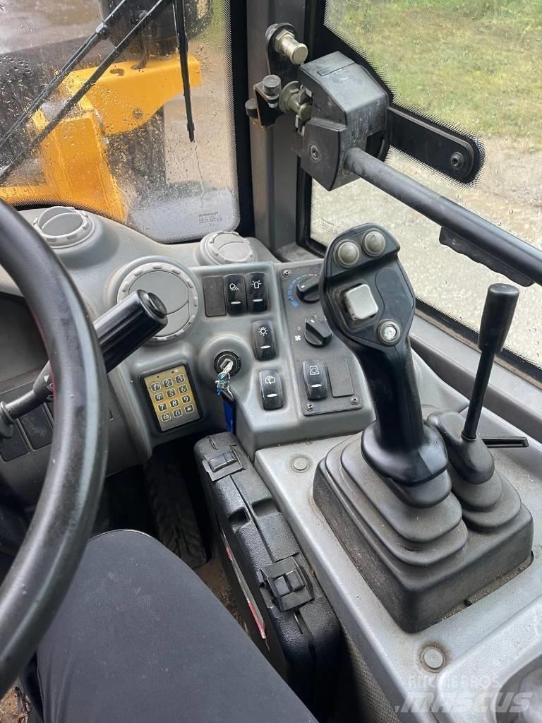 Volvo L 25 Pyöräkuormaajat