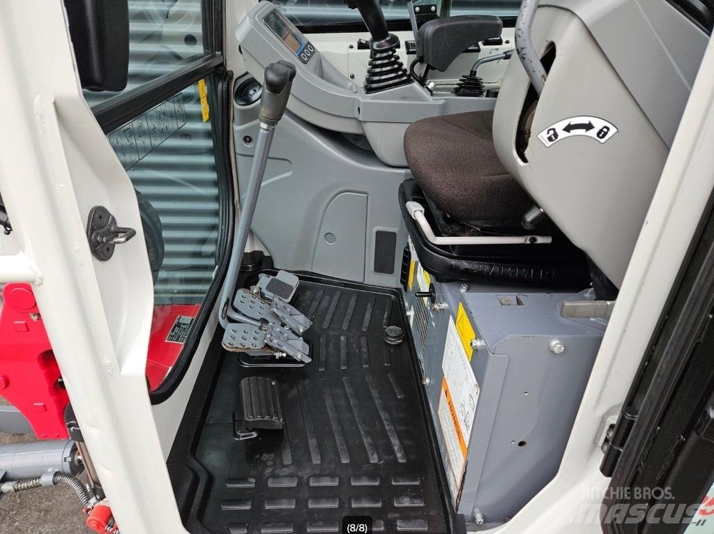 Takeuchi TB 225 Minikaivukoneet < 7t