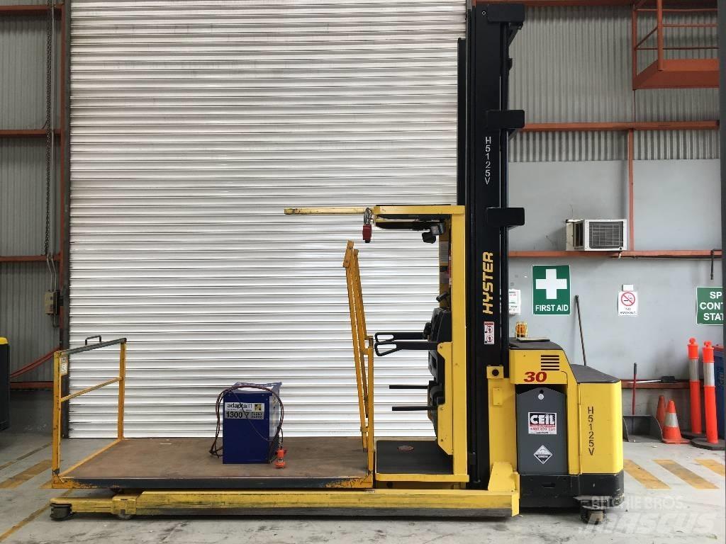 Hyster R30XMF2 Korkeakeräilytrukit