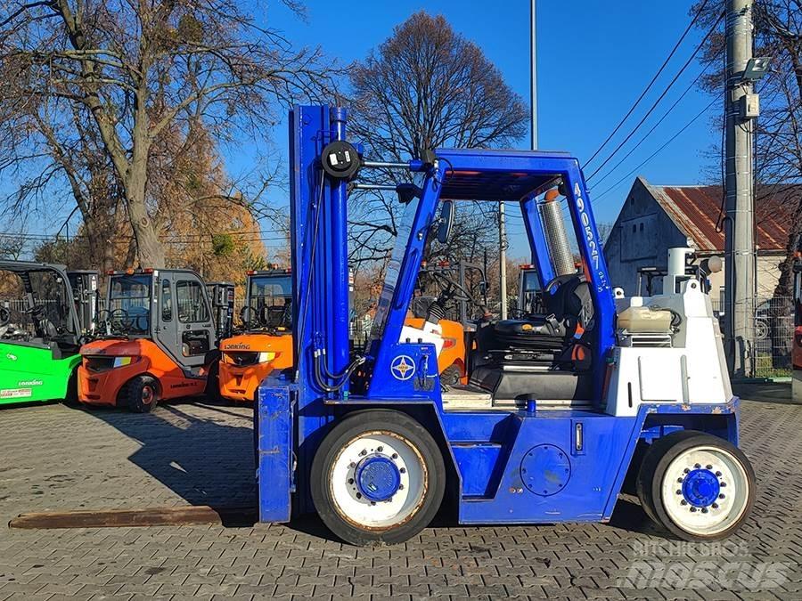  G 100V Muut haarukkatrukit
