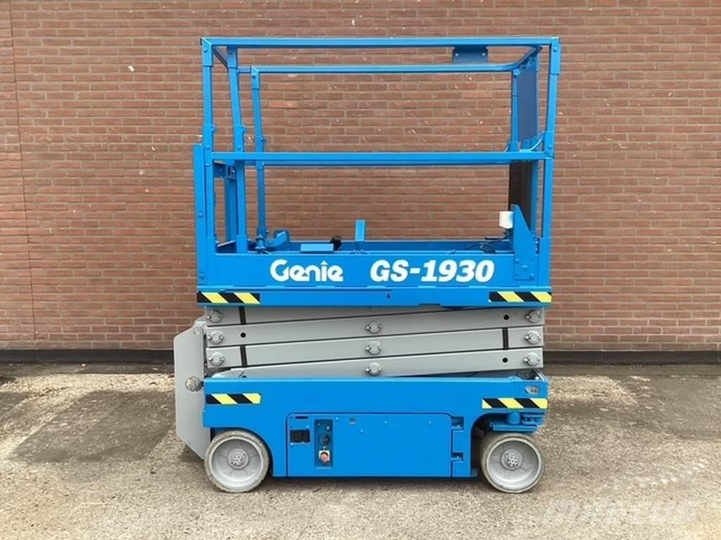 Genie GS1930 Saksilavat