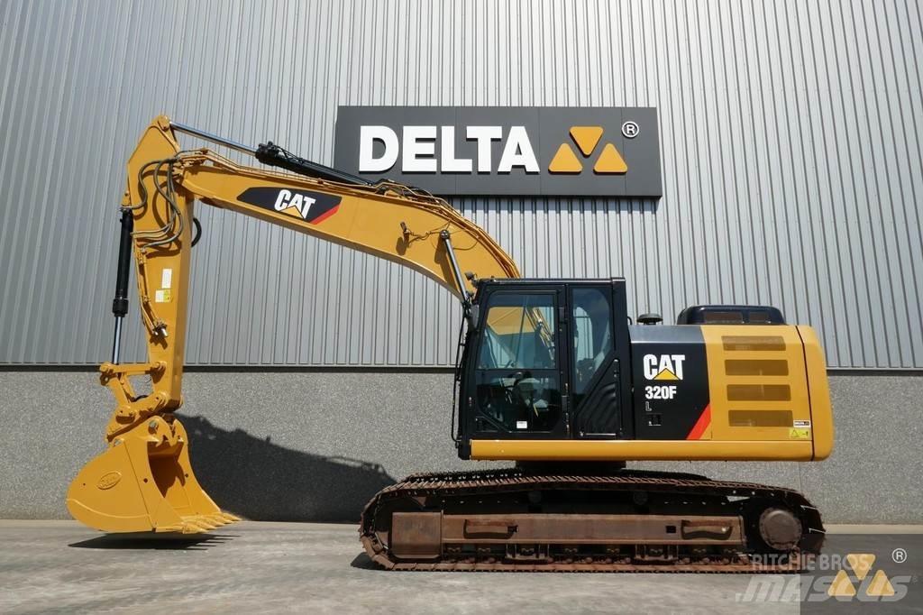 CAT 320FL Telakaivukoneet