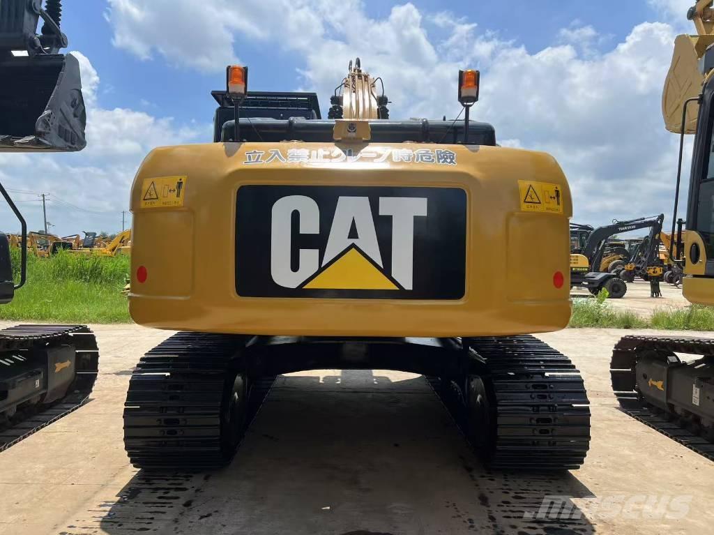 CAT 323 D Telakaivukoneet