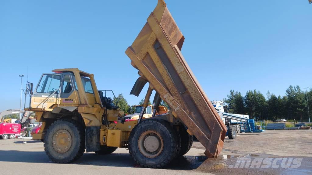 Komatsu 405 Maansiirtoautot