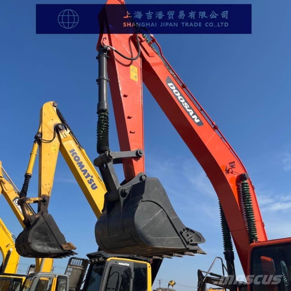 Doosan DX 300 Telakaivukoneet